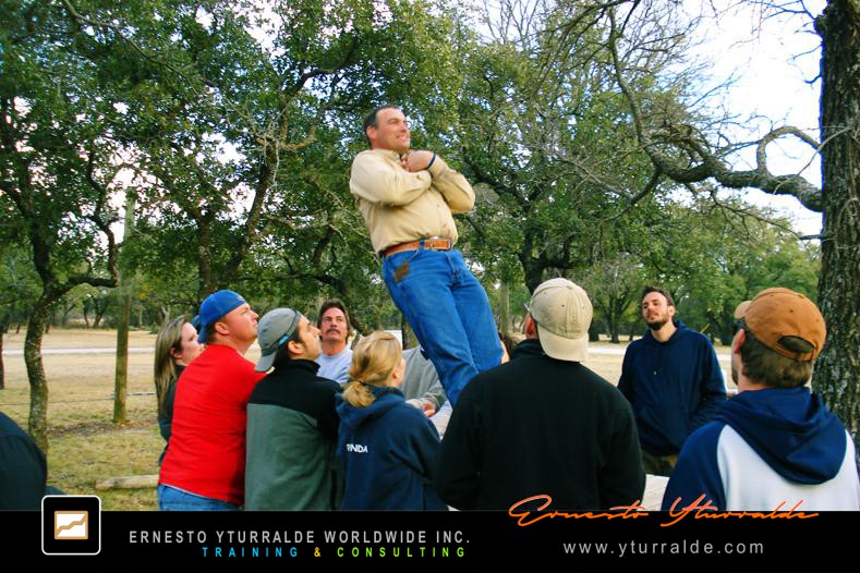 LATAM TEAM |Team Building LATAM | Talleres de Trabajo en Equipo con metodología experiencial